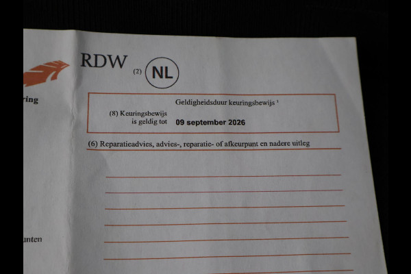 Renault Clio Estate 0.9 TCe LIMITED + NAVIGATIE | LMV | PRIVACY GLASS | CRUISE CONTROL