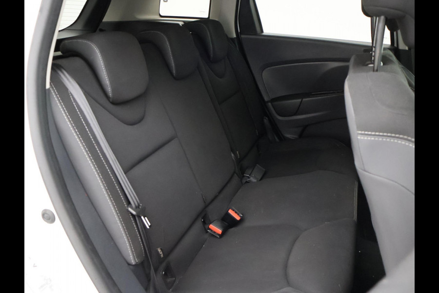 Renault Clio Estate 0.9 TCe LIMITED + NAVIGATIE | LMV | PRIVACY GLASS | CRUISE CONTROL