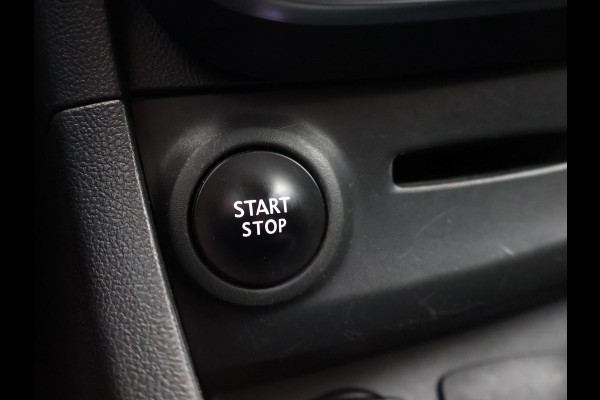 Renault Clio Estate 0.9 TCe LIMITED + NAVIGATIE | LMV | PRIVACY GLASS | CRUISE CONTROL