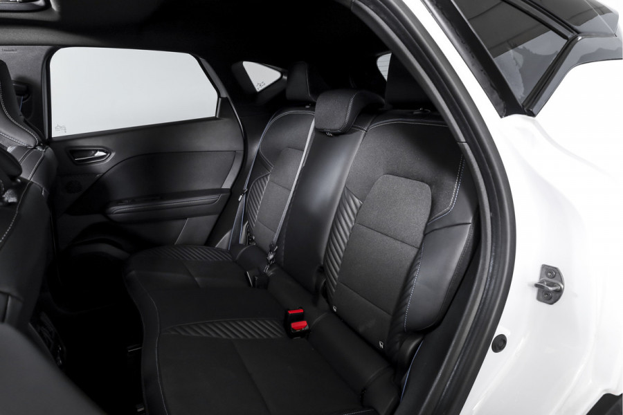 Renault Captur 1.3 mild hybrid 160 esprit Alpine - Automaat | S/K-Panodak | Dig. Cockpit | Adapt. Cruise | Stoel-+Stuurverw. | PDC | Camera | NAV + App. Connect | ECC | LM 19" | 4279