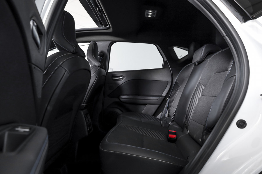 Renault Captur 1.3 mild hybrid 160 esprit Alpine - Automaat | S/K-Panodak | Dig. Cockpit | Adapt. Cruise | Stoel-+Stuurverw. | PDC | Camera | NAV + App. Connect | ECC | LM 19" | 4279