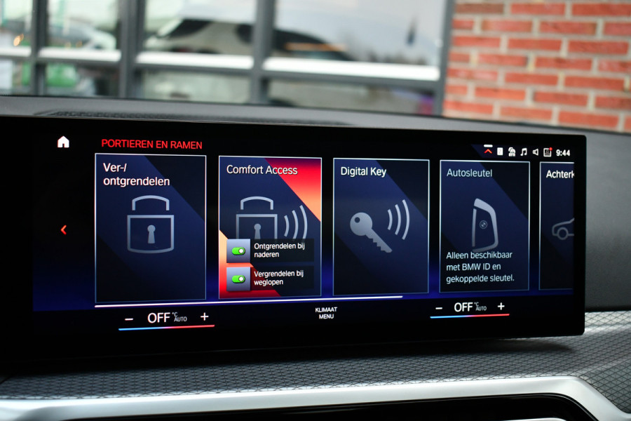 BMW 3 Serie 330D M-Sport Pro Pano H/K HUD El-zetels Parelmoer-wit!