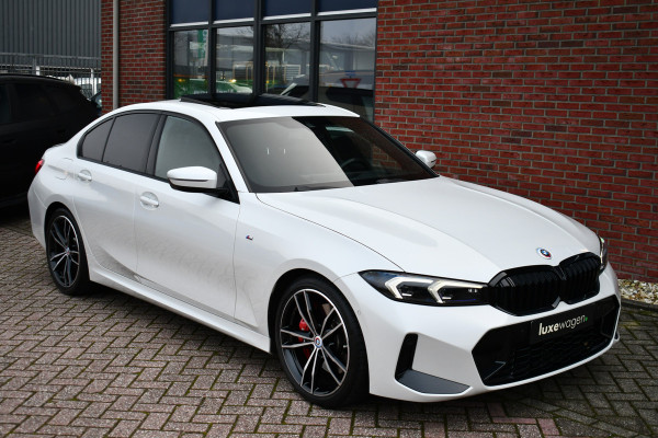BMW 3 Serie 330D M-Sport Pro Pano H/K HUD El-zetels Parelmoer-wit!