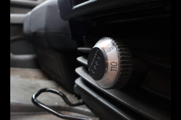 Volkswagen Crafter 35 2.0 TDI 140 PK EURO 6 BAKWAGEN MEUBELBAK + APPLE CARPLAY | AIRCO | GEVEERDE STOEL