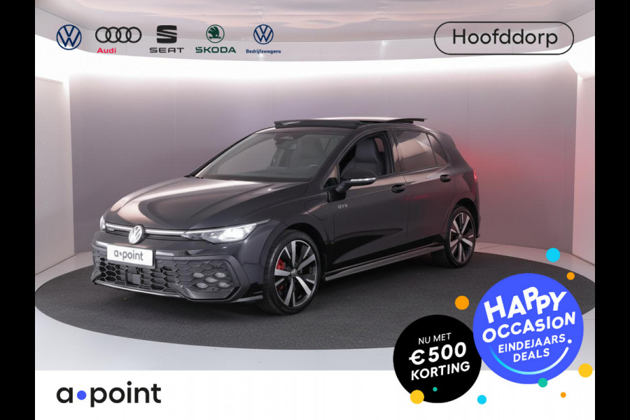 Volkswagen Golf 1.5 eHybrid GTE 272PK PHEV | Verlengde garantie  | Navigatie | Panorama dak | Black Style | 18" Lm velgen | Multimedia pakket plus |