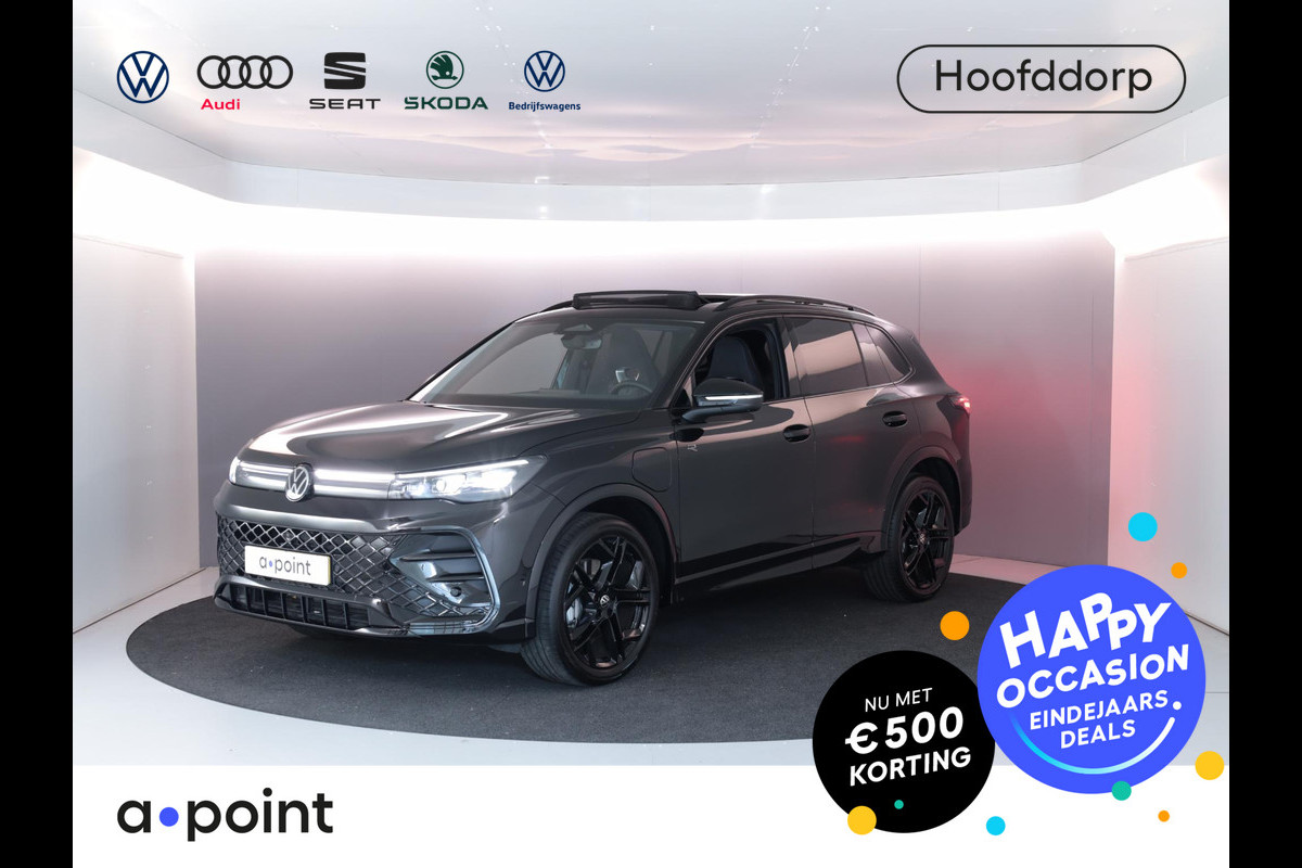 Volkswagen Tiguan 1.5 eHybrid R-Line Edition 272 PK PHEV | Verlengde garantie | Panorama dak | Trekhaak | Black Style | Matrix koplampen |  Assistance pakket plus |