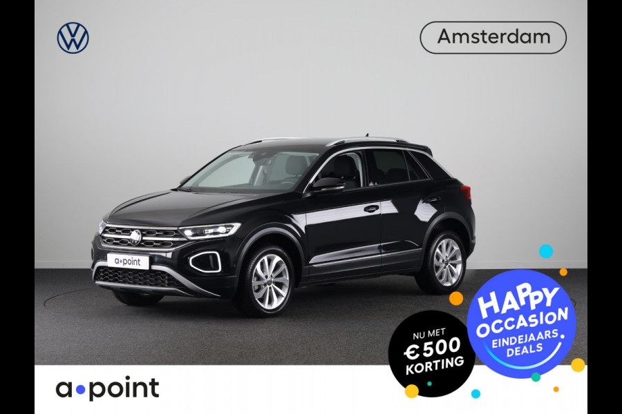 Volkswagen T-Roc 1.5 TSI Style 150 PK DSG | Private lease vanaf € 609,- pm | Trekhaak afneembaar | Navigatie | Stoel verwarming en massage | Leer/Alcantara |