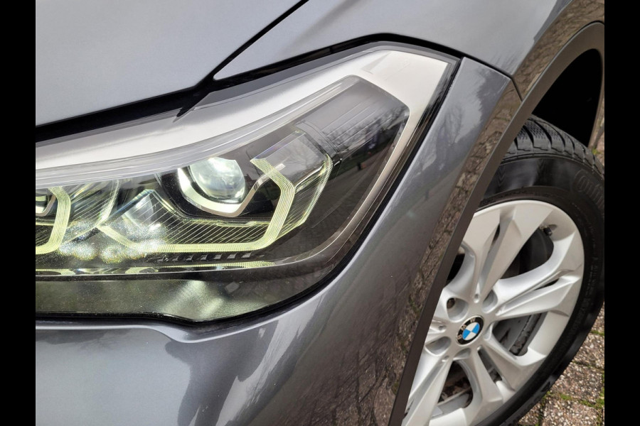 BMW X1 XDrive25e Pano, Camera, HUD, Leer, High Executive