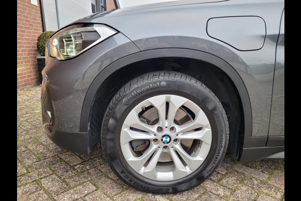 BMW X1 XDrive25e Pano, Camera, HUD, Leer, High Executive