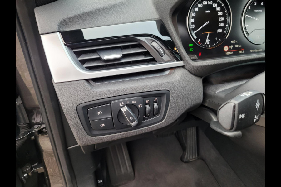 BMW X1 XDrive25e Pano, Camera, HUD, Leer, High Executive