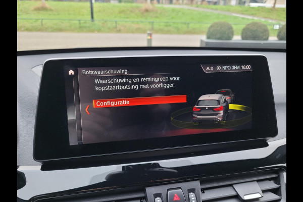 BMW X1 XDrive25e Pano, Camera, HUD, Leer, High Executive