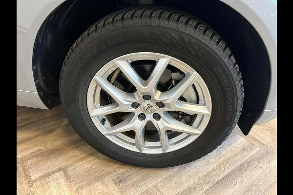 Volvo XC60 2.0 T6 Plug-in hybrid AWD Essential Edition Bright|NAP|PANO|1e EIGENAAR