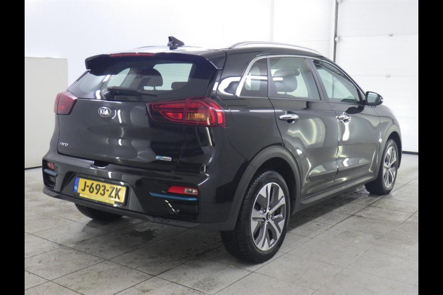 Kia e-Niro Aut. DynamicPlusLine 64kWh 3-Phase | 100% SOH | Navi | Camera |