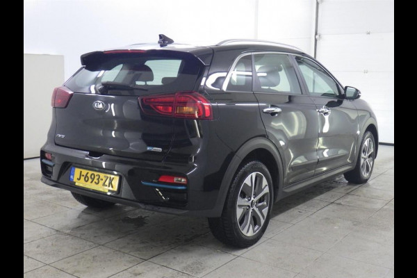 Kia e-Niro Aut. DynamicPlusLine 64kWh 3-Phase | 100% SOH | Navi | Camera |