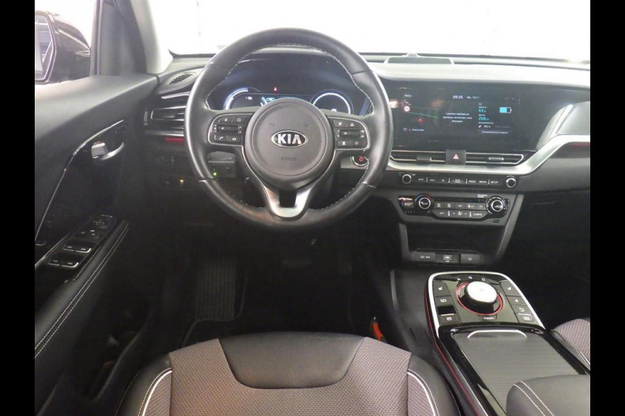 Kia e-Niro Aut. DynamicPlusLine 64kWh 3-Phase | 100% SOH | Navi | Camera |
