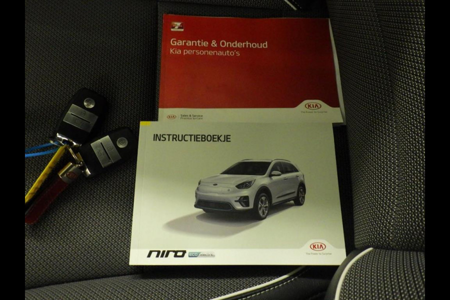 Kia e-Niro Aut. DynamicPlusLine 64kWh 3-Phase | 100% SOH | Navi | Camera |