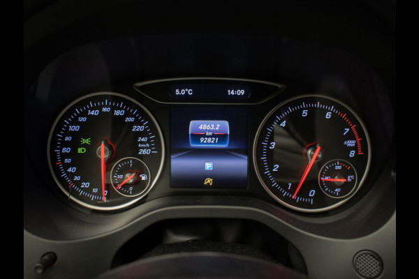 Mercedes-Benz A-Klasse 180 Business Solution Sport FACELIFT (NAVI,LED,XENON,CAMERA,STOELVERWARMING,SPORTSTOELEN,GETINT,NETTESTAAT)