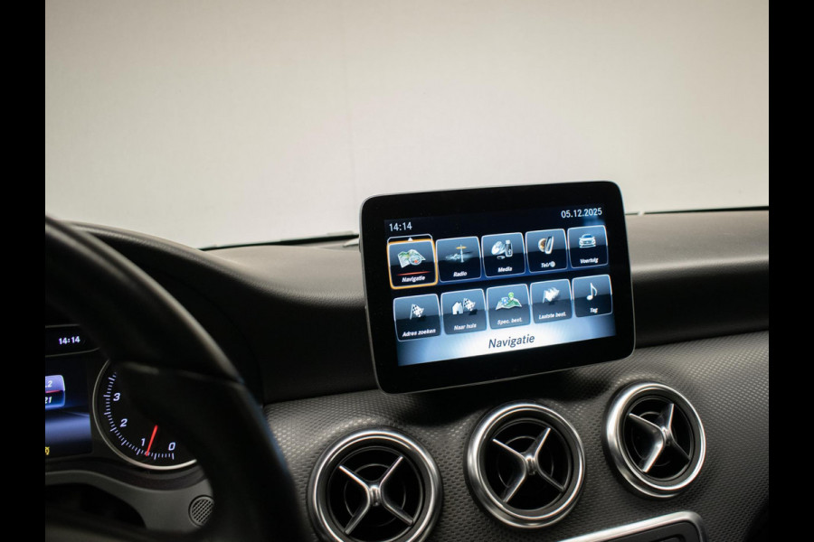 Mercedes-Benz A-Klasse 180 Business Solution Sport FACELIFT (NAVI,LED,XENON,CAMERA,STOELVERWARMING,SPORTSTOELEN,GETINT,NETTESTAAT)