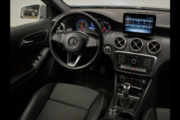 Mercedes-Benz A-Klasse 180 Business Solution Sport FACELIFT (NAVI,LED,XENON,CAMERA,STOELVERWARMING,SPORTSTOELEN,GETINT,NETTESTAAT)