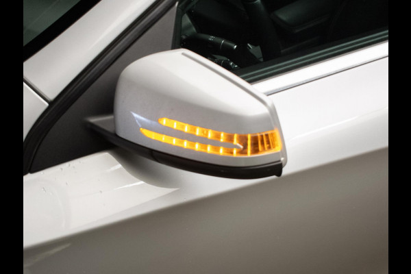 Mercedes-Benz A-Klasse 180 Business Solution Sport FACELIFT (NAVI,LED,XENON,CAMERA,STOELVERWARMING,SPORTSTOELEN,GETINT,NETTESTAAT)