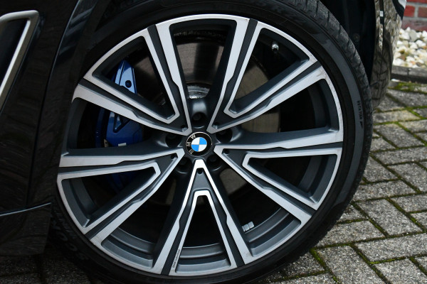BMW X5 xDrive40i M-Sport 7pers Pano ACC Trekh H/K HUD 360 22inch 4WS laser Comf-seat