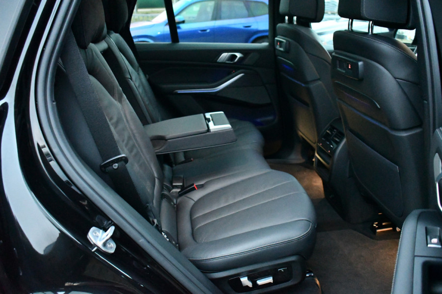BMW X5 xDrive40i M-Sport 7pers Pano ACC Trekh H/K HUD 360 22inch 4WS laser Comf-seat