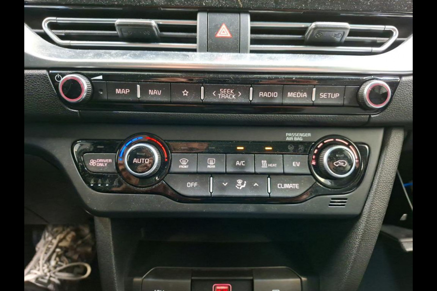 Kia e-Niro Aut. Dynamic Edition 64kWh 3-Phase | Navi | Camera | Led |