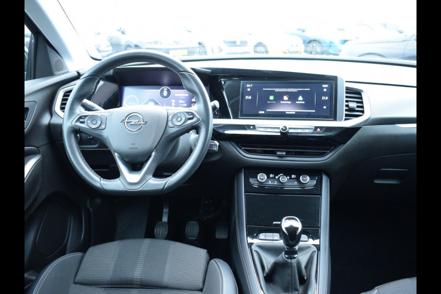 Opel Grandland 1.2 Turbo Level 3