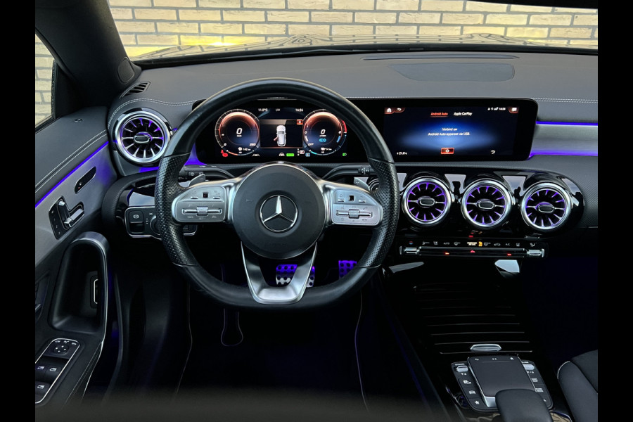Mercedes-Benz CLA-Klasse Shooting Brake 250 e Premium Plus AMG | LED Matrix | 19 inch | 360 Camera | Night | Sfeerverlichting