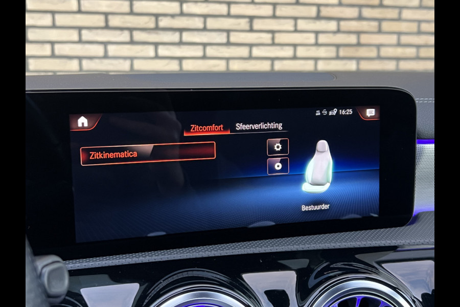 Mercedes-Benz CLA-Klasse Shooting Brake 250 e Premium Plus AMG | LED Matrix | 19 inch | 360 Camera | Night | Sfeerverlichting