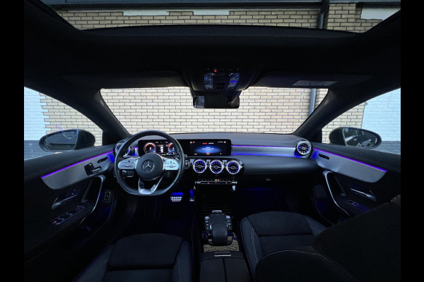 Mercedes-Benz CLA-Klasse Shooting Brake 250 e Premium Plus AMG | LED Matrix | 19 inch | 360 Camera | Night | Sfeerverlichting
