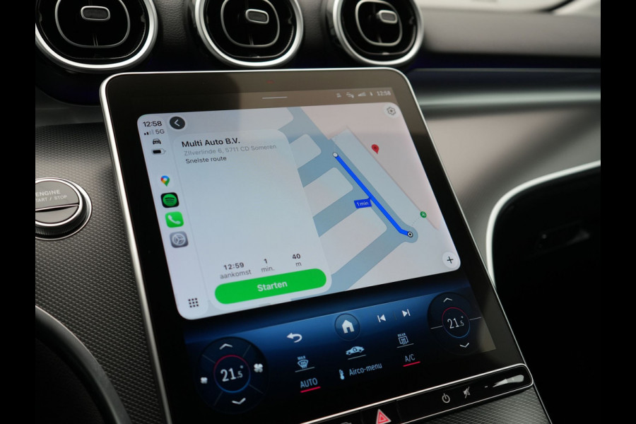 Mercedes-Benz C-Klasse Estate 300 e Avantgarde Plug In Hybrid 313pk Dealer O.H. PHEV | Trekhaak Af Fabriek | Camera | Night Pakket | Sportstoelen Verwarmd | Apple Carplay | Sfeerverlichting | Navigatie | Virtual | DAB |