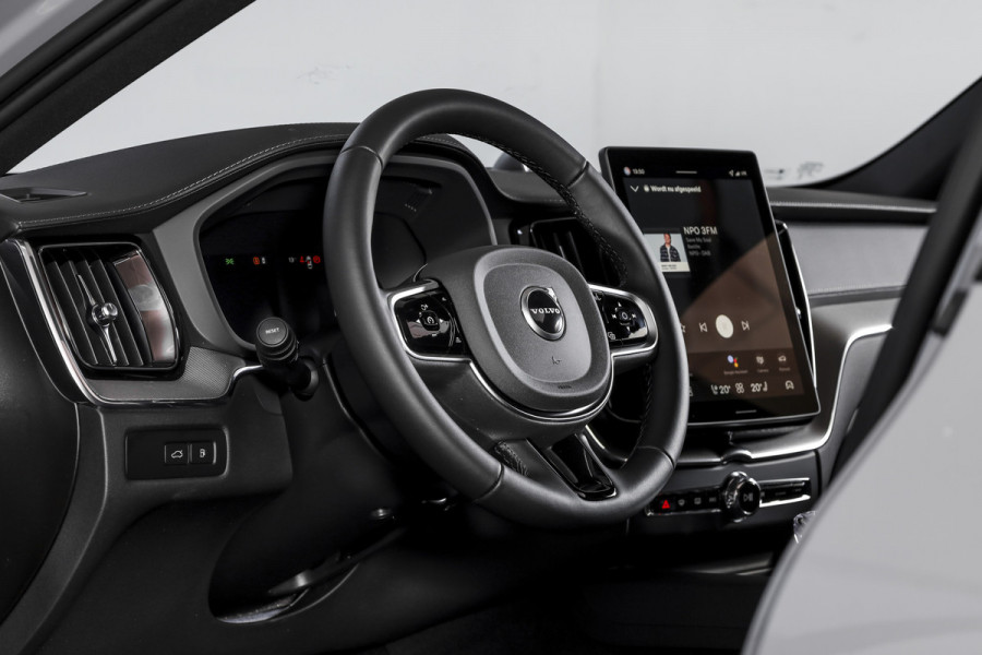 Volvo XC60 2.0 T8 Plug-in-hybrid AWD Polestar Engineered - Facelift | Bowers & Wilkins | Dig.Cockpit | Adapt.Cruise | Stoel+-Stuurverw. | PDC | 360 Camera | NAV + App.Connect + NAV | ECC | LM 22" | 2762
