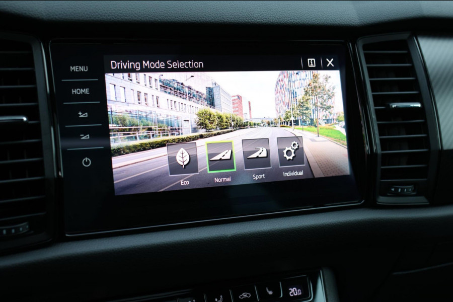 Škoda Kodiaq 1.5 TSI Sportline 7p. *Pano*Canton*Keyless*Camera*Trekhaak*