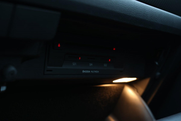 Škoda Kodiaq 1.5 TSI Sportline 7p. *Pano*Canton*Keyless*Camera*Trekhaak*