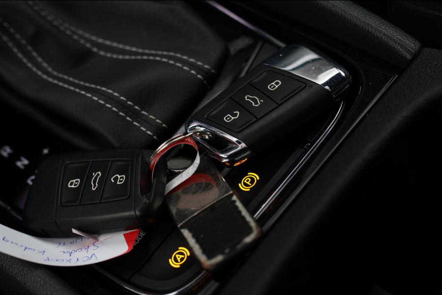 Škoda Kodiaq 1.5 TSI Sportline 7p. *Pano*Canton*Keyless*Camera*Trekhaak*