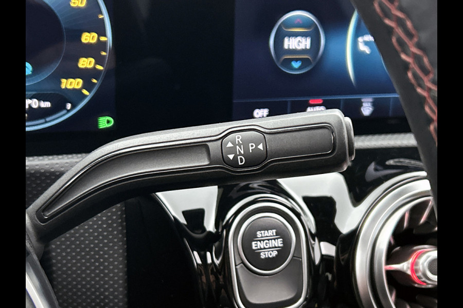 Mercedes-Benz CLA-Klasse 250 e Business Solution AMG Limited (NL-auto, Goed OnderH, Panorama, SfeerV, Carplay, Lane Assist, Navi)