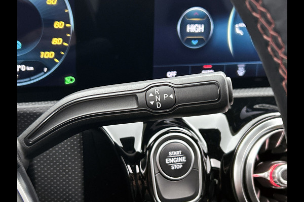 Mercedes-Benz CLA-Klasse 250 e Business Solution AMG Limited (NL-auto, Goed OnderH, Panorama, SfeerV, Carplay, Lane Assist, Navi)