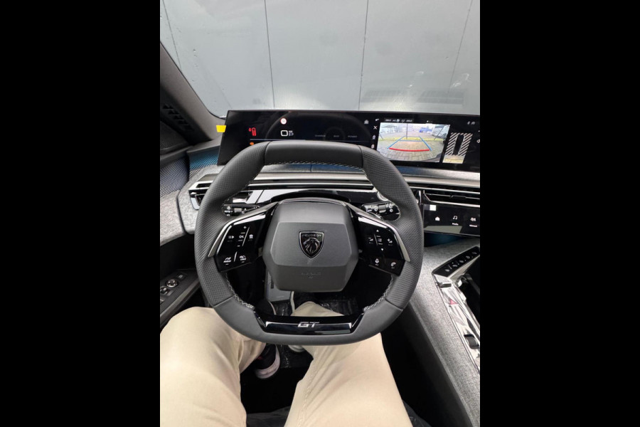 Peugeot 5008 1.2 Hybrid 145PK GT /Pano /led /ACC /Winterpakket