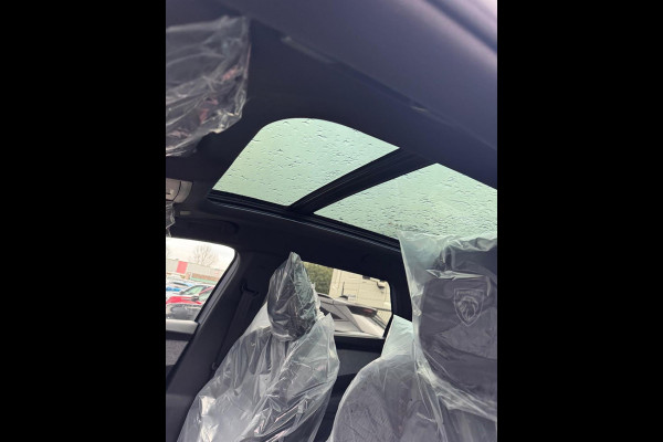 Peugeot 5008 1.2 Hybrid 145PK GT /Pano /led /ACC /Winterpakket