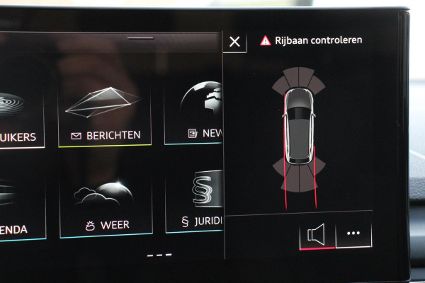 Audi A4 Avant 40 TFSI 204 pk S-tronic S Line Plus | Navigatie | Adaptive Cruise Control | Parkeersensoren | Lane Assist | Elektrische achterklep | Stoelverwarming | Ledverlichting | Virtual Cockpit | Climatronic