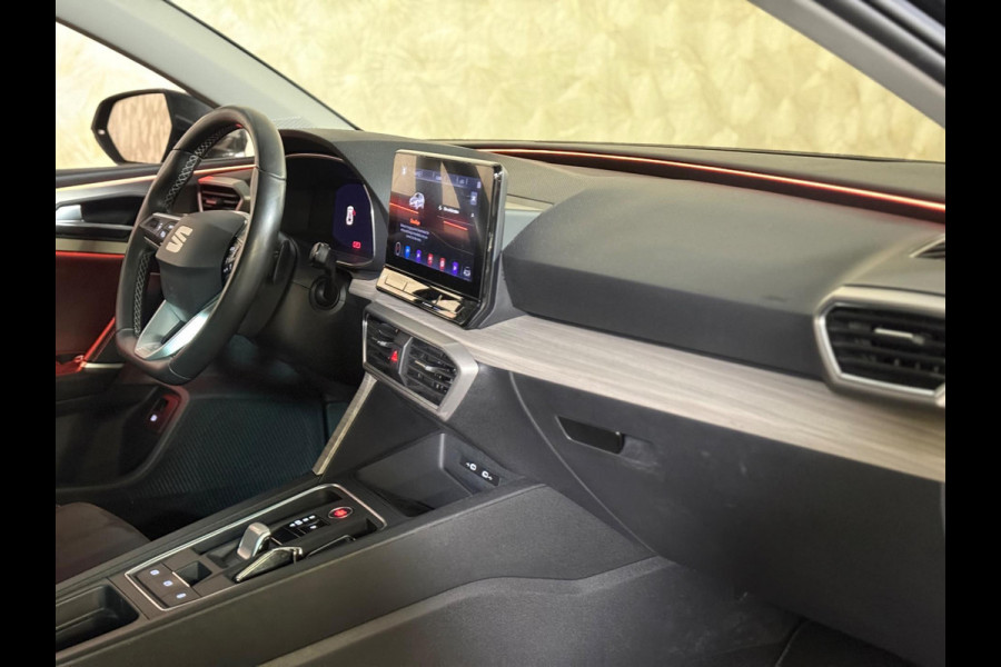 Seat Leon Sportstourer 1.4 TSI eHybrid PHEV Xcellence | Keyless | camera | memory seats | CarPlay | sfeerverlichting