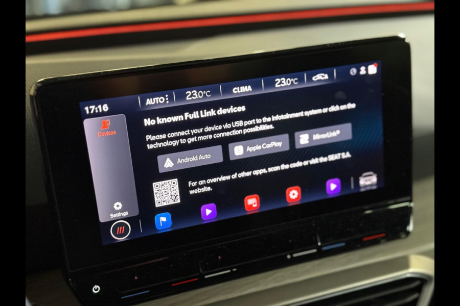 Seat Leon Sportstourer 1.4 TSI eHybrid PHEV Xcellence | Keyless | camera | memory seats | CarPlay | sfeerverlichting