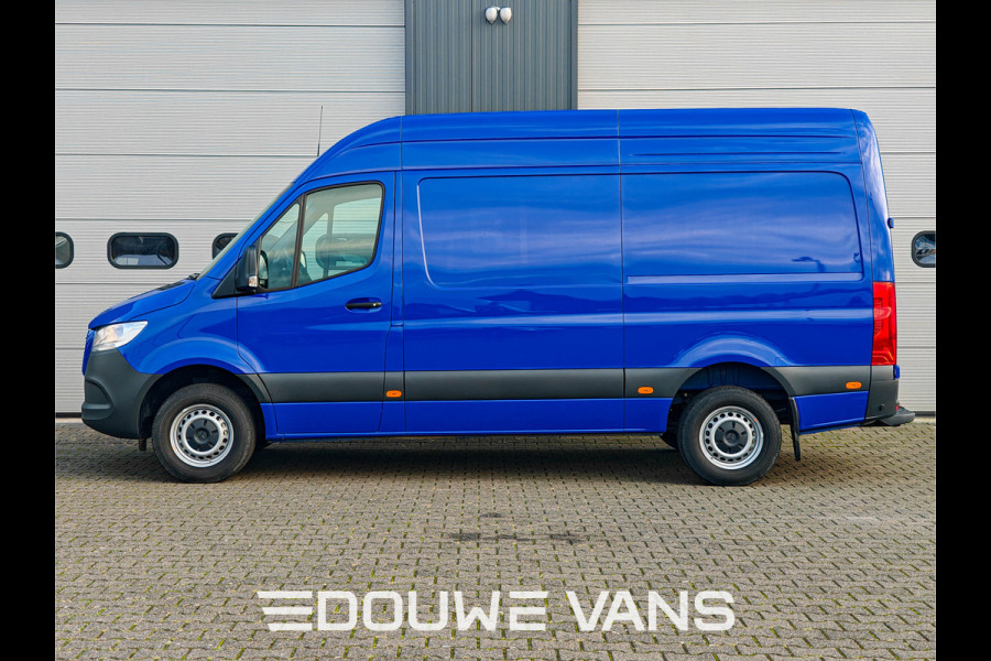 Mercedes-Benz Sprinter L2 H2 Automaat 315 BLAUW MBUX DAB Trekhaak Leder