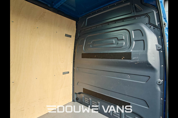 Mercedes-Benz Sprinter L2 H2 Automaat 315 BLAUW MBUX DAB Trekhaak Leder