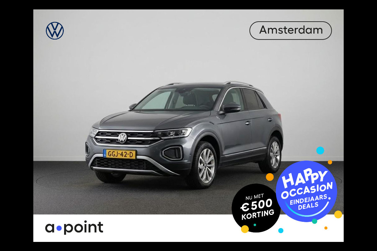 Volkswagen T-Roc 1.5 TSI Style 150 pk Automaat (DSG) | Navigatie | Trekhaak (afneembaar) | Parkeersensoren (Park assist) | Adaptieve cruise control | Stoelverwarming |
