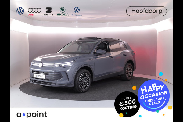 Volkswagen Tiguan 1.5 eHybrid Life Edition 204 PK PHEV | Trekhaak | Panorama dak | Stoel- en stuurverwarming | 18" LM velgen |
