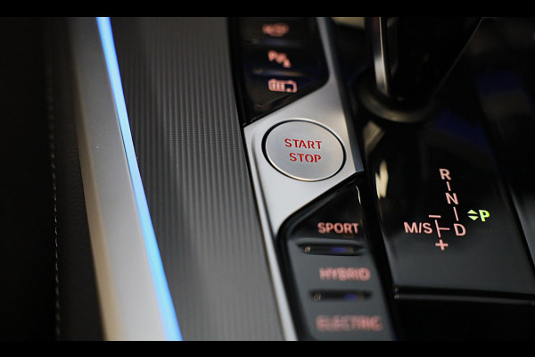 BMW X5 XDrive45e High Executive M Line / Luchtvering / 360 Camera / Head Up / Leder / F1 / Open Pano / Laser Koplampen / 22 Inch