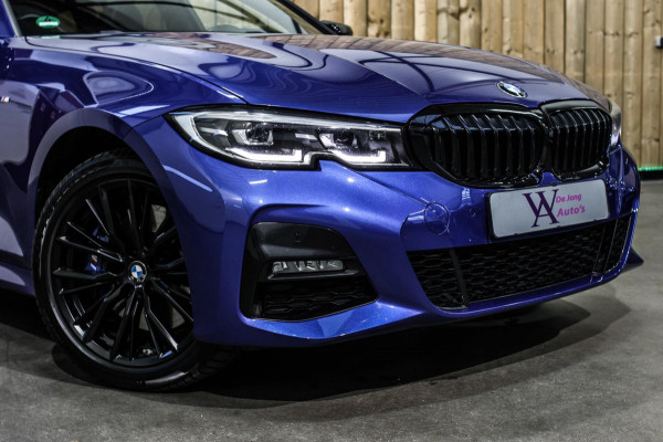 BMW 3 Serie Touring 330e xDrive M-Sport *Pano*Trekhaak*Led*Stoelverwarming*