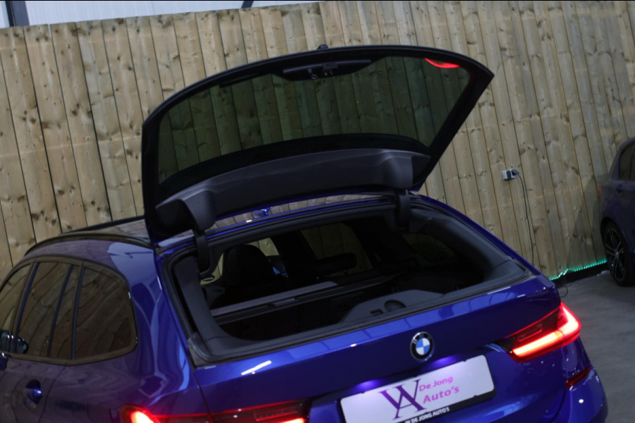 BMW 3 Serie Touring 330e xDrive M-Sport *Pano*Trekhaak*Led*Stoelverwarming*